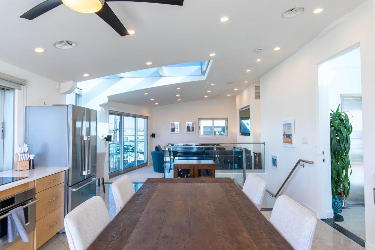 Ocean View, Two-Level Condo With Stunning View, Decks, Fast Wifi & Fireplace Σαν Ντιέγκο Εξωτερικό φωτογραφία